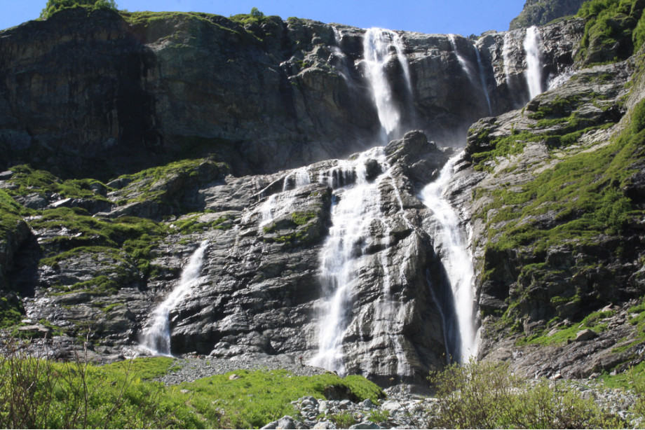 Софийский водопад